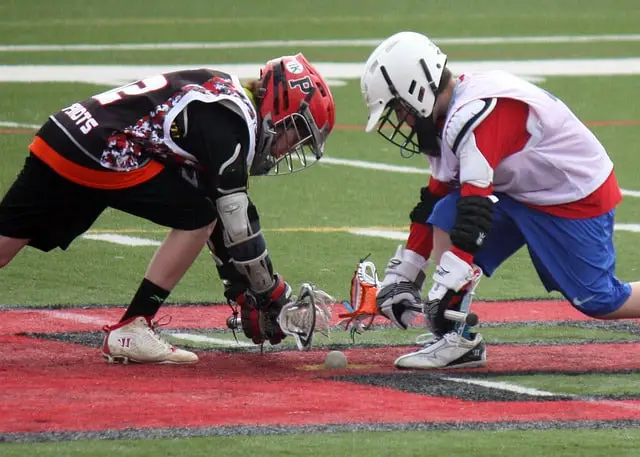 Pros and Cons of Using Wood Lacrosse Sticks in Today's Game