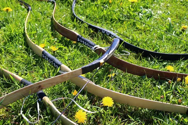 What Archery Bows Are Still Made From Wood?